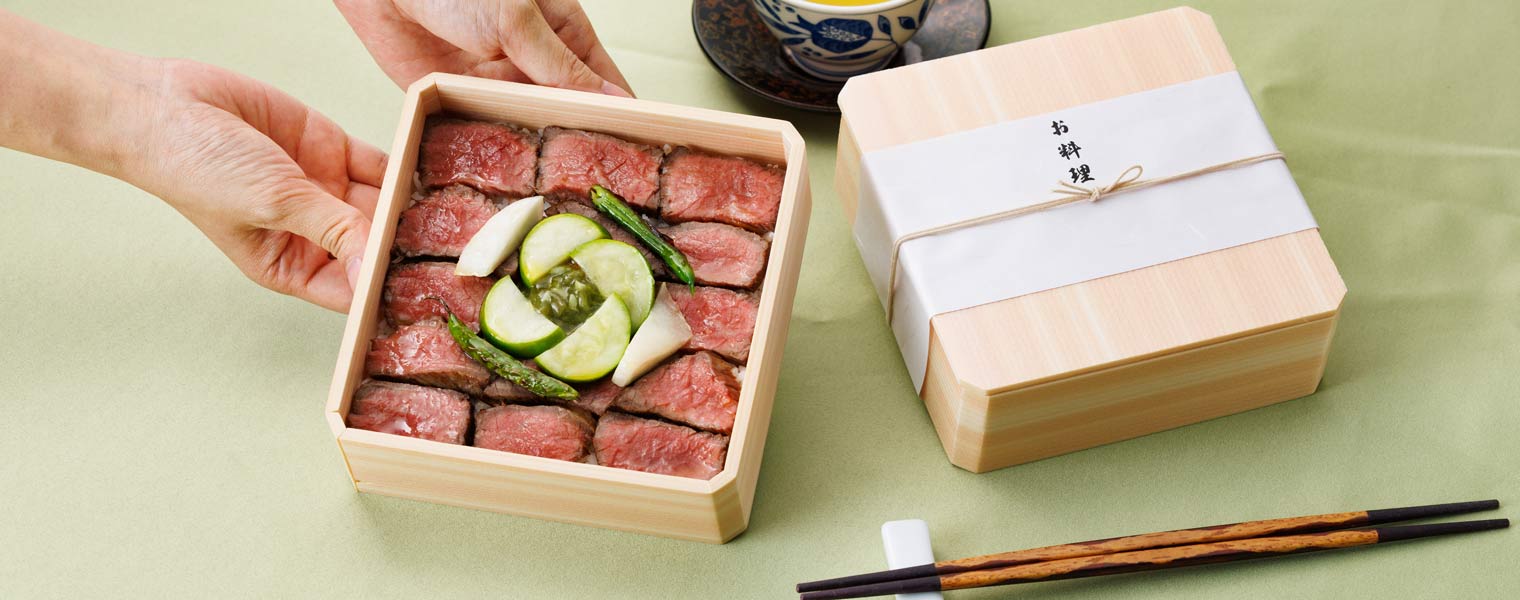 牛ステーキ重弁当（商品全体）